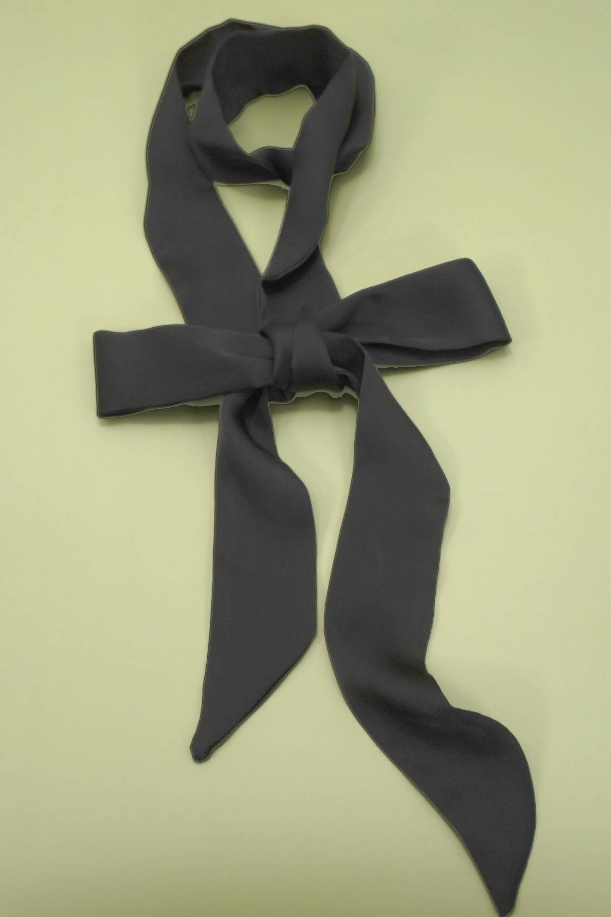 LONG SOFT SILKY SKINNY WRAP BLACK