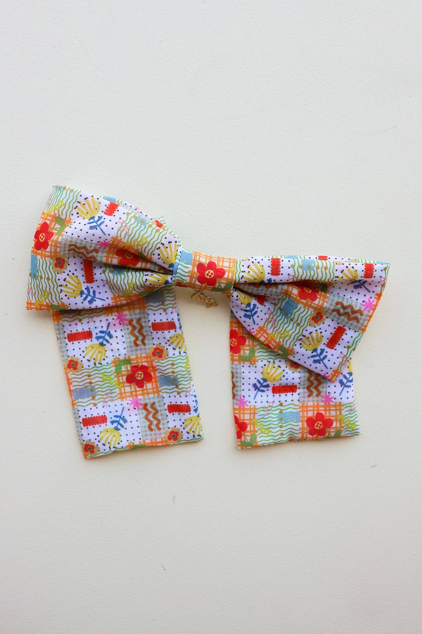 GOING PLACES SLOUCHY BOW