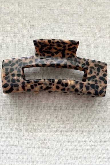 LEOPARD PRINT CLIP