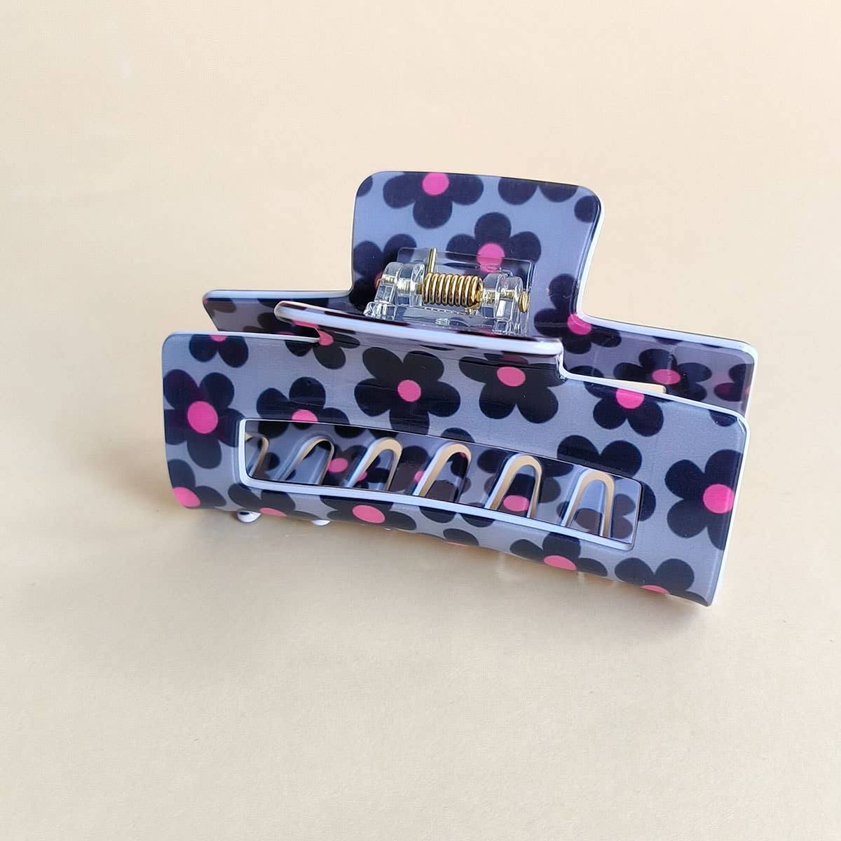 Retro Floral Claw Clip