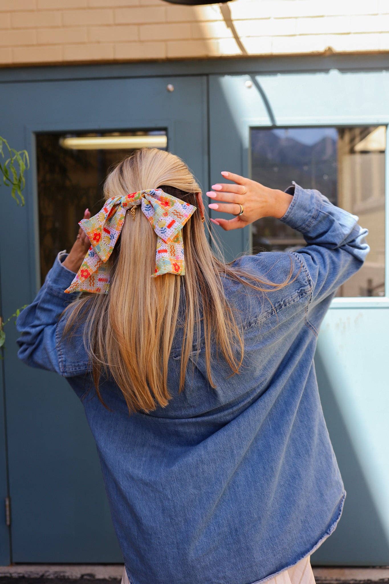 GOING PLACES SLOUCHY BOW