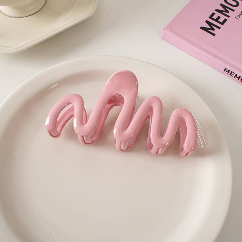 Women's Wave Claw Clip