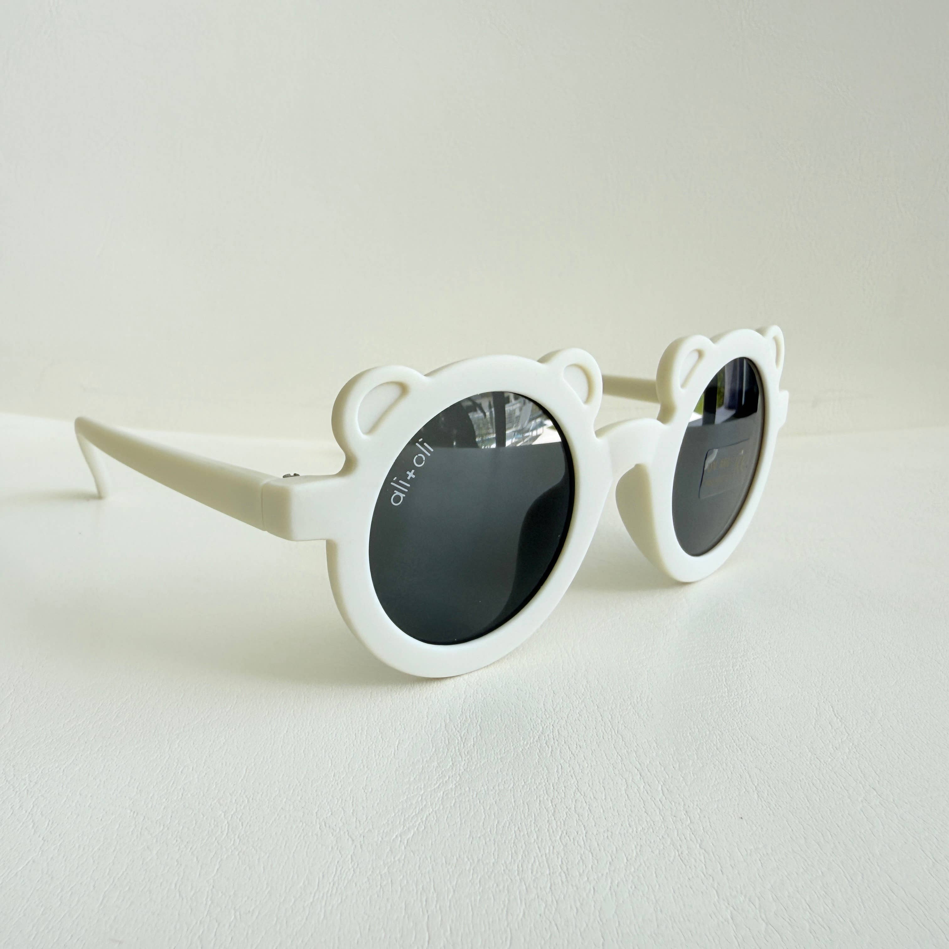 Kids Sunglasses Round (Bear Beige)